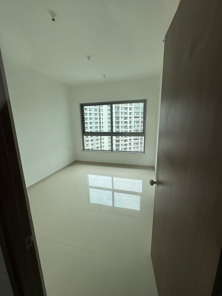 Room, kalpataru-immensa 3 Bedroom 944 Sq.Ft. Apartment In Kolshet Road Thane 8920767