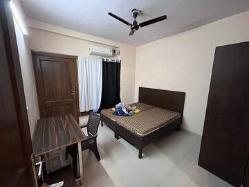 Living Room in 4 BHK Builder Floor at Sector 28 – for Rent