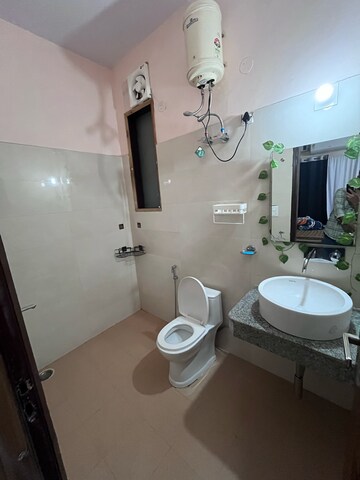 Bathroom in 4 BHK Builder Floor at Sector 28 – for Rent