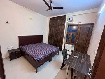Living Room in 4 BHK Builder Floor at Sector 28 – for Rent
