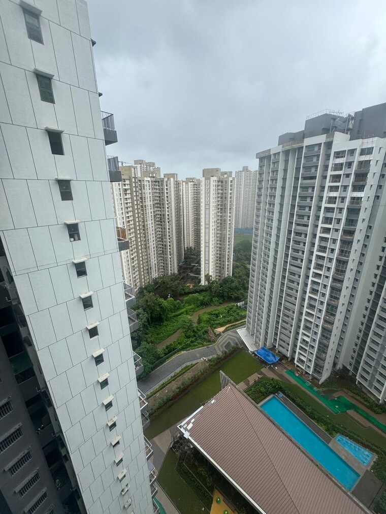 Exterior View, kalpataru-immensa 3 Bedroom 990 Sq.Ft. Apartment In Kolshet Road Thane 8920774