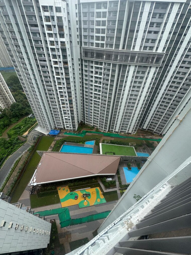 Exterior View, kalpataru-immensa 3 Bedroom 990 Sq.Ft. Apartment In Kolshet Road Thane 8920774