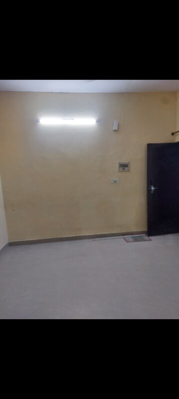 Room in 1 BHK Apartment at Aadharshila Apartment, Sarita Vihar – for Rent