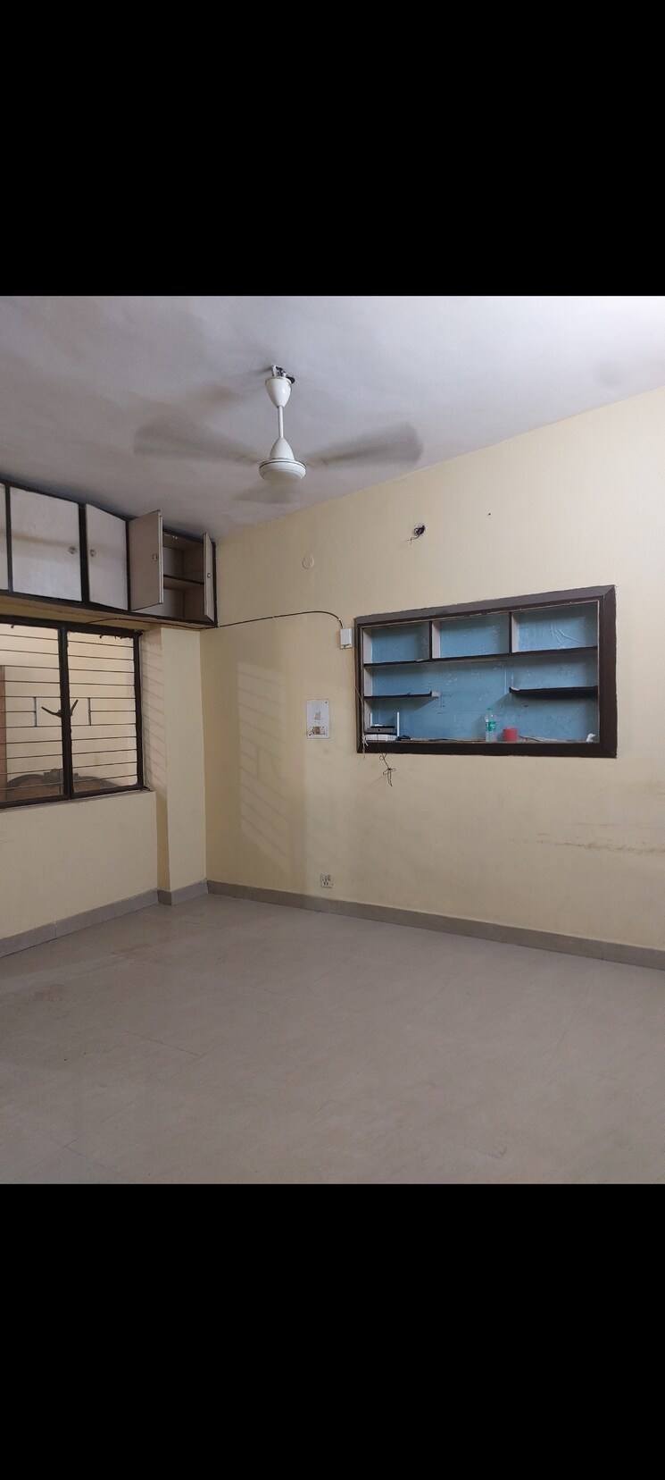 Room, aadharshila-apartment 1 Bedroom 500 Sq.Ft. Apartment In Sarita Vihar Delhi 8920777