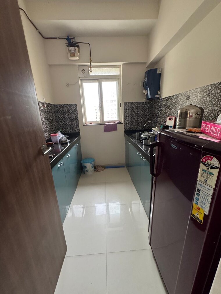 Kitchen, lodha-amara 1 Bedroom 472 Sq.Ft. Apartment In Kolshet Road Thane 8920785