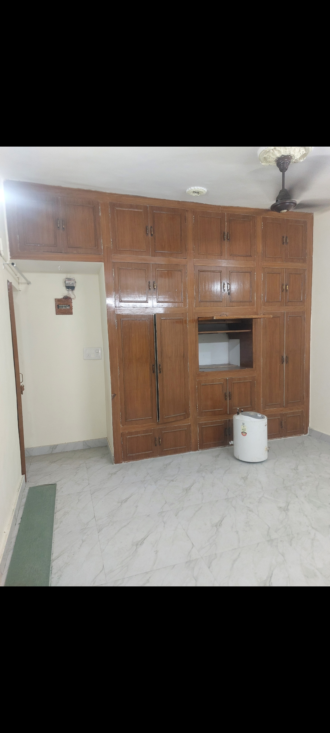 1 BHK Apartment For Rent in Shanti Bhawan