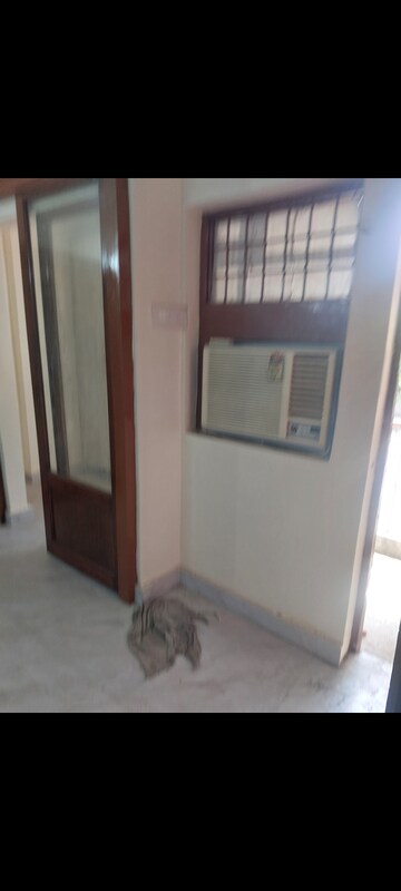 Bathroom in 1 BHK Apartment at Shanti Bhawan, Sarita Vihar – for Rent