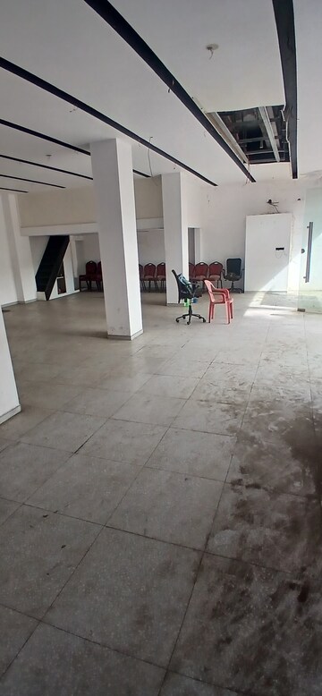  Showroom For Rent in Eden Garden Tower, Chembur