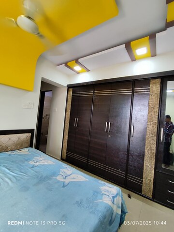 Bedroom in 1.5 BHK Apartment at Mahavir Kalpavruksha, Ghodbunder Road – for Rent