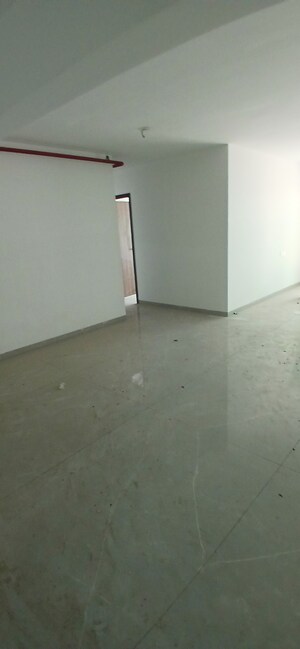 Furnished Amenities in 3 BHK Apartment at Hubtown Seasons, Chembur – for Sale