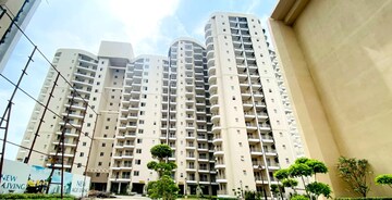 2 BHK Apartment – Exterior View View at BPTP Discovery Park, Sector 80 - for Sale