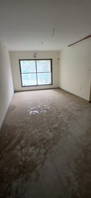 Room in 3 BHK Apartment at Hubtown Seasons, Chembur – for Sale