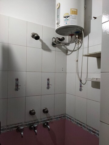 Kitchen in 1.5 BHK Independent House at RWA Apartments Sector 19, Sector 19 – for Rent