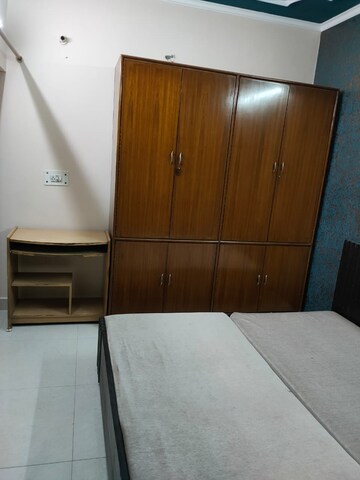 Furnished Amenities in 1.5 BHK Independent House at RWA Apartments Sector 19, Sector 19 – for Rent