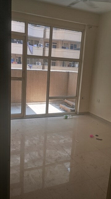 Room in 2 BHK Apartment at Pyramid Urban Homes 2, Sector 86 – for Rent