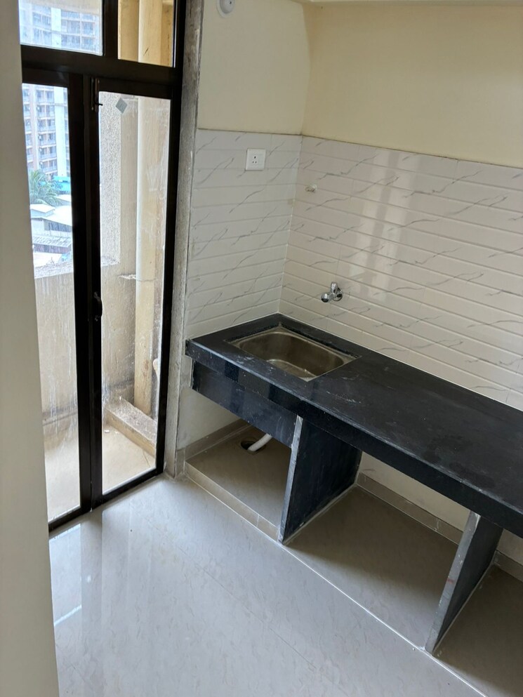 Kitchen, haware-estate 1 Bedroom 380 Sq.Ft. Apartment In Kasarvadavali Thane 8920813