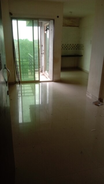 Room in 1 BHK Apartment at Rudis Shivalik, Daighar Gaon – for Rent