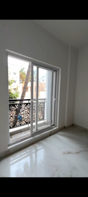 Room in 4 BHK Apartment at Sultanpalya – for Sale