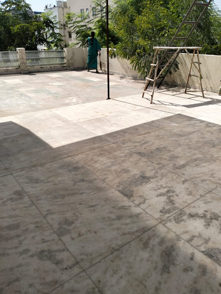  Parking, sector 38 1 Bedroom 1000 Sq.Ft. Builder Floor In Sector 38 Gurgaon 8920833