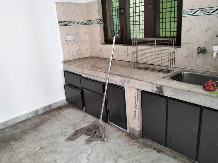 Kitchen, sector 38 1 Bedroom 1000 Sq.Ft. Builder Floor In Sector 38 Gurgaon 8920833