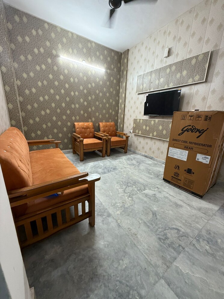 Living Room, sector 45 2 Bedroom 1250 Sq.Ft. Builder Floor In Sector 45 Gurgaon 8920849