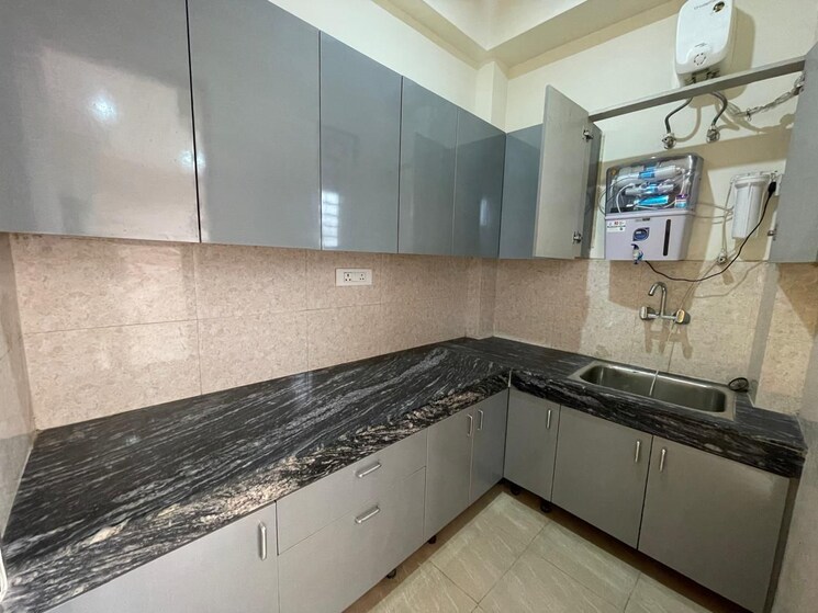 Kitchen, sector 40 1 RK 648 Sq.Ft. Builder Floor In Sector 40 Gurgaon 8920871