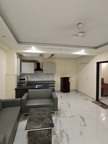 1 BHK Builder Floor For Rent in Sector 40