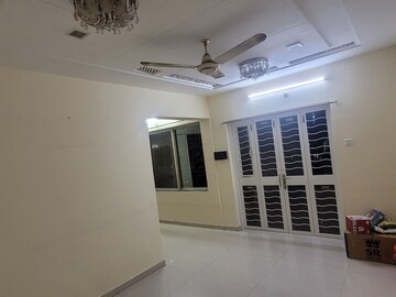 Room in 2 BHK Apartment at GK Royale Rahadki Greens, Rahatani – for Rent