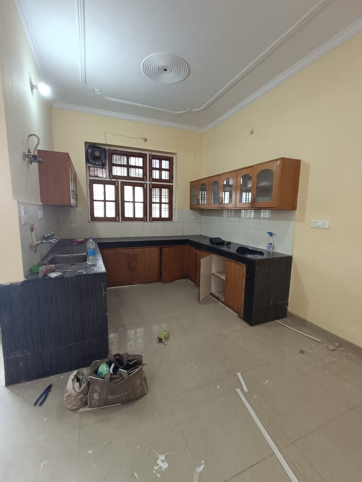 Living Room, gomti nagar 4 Bedroom 3200 Sq.Ft. Villa In Gomti Nagar Lucknow 8920885