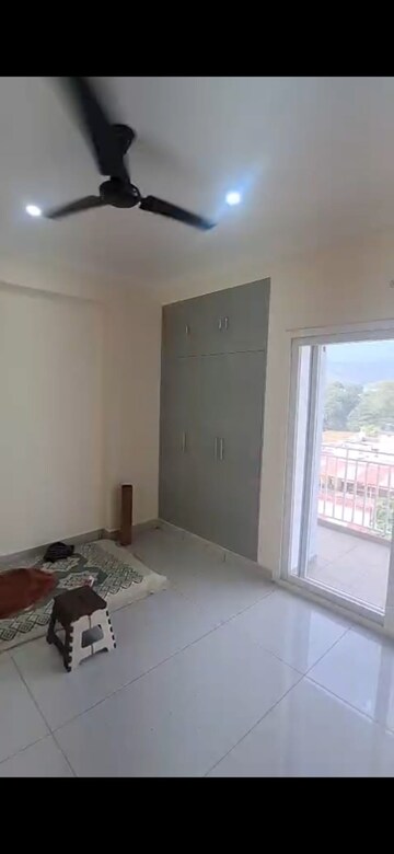 Room in 2 BHK Apartment at Rajpur Road – for Rent
