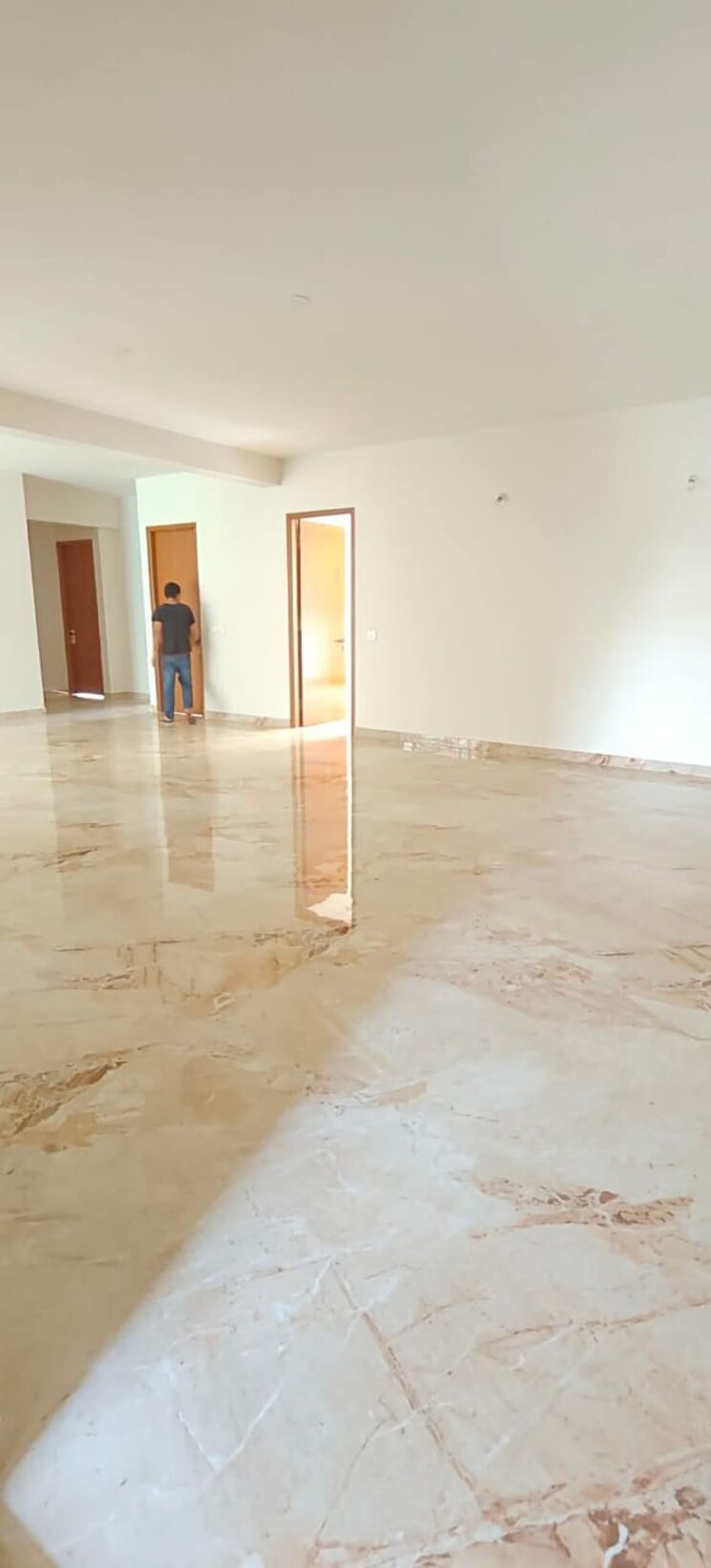 Room, rt nagar 5 Bedroom 5300 Sq.Ft. Independent House In Rt Nagar Bangalore 8920892