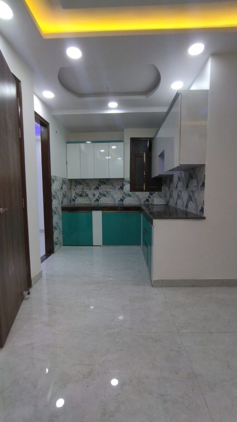 Kitchen, govindpuri 3 Bedroom 900 Sq.Ft. Builder Floor In Govindpuri Delhi 8920926