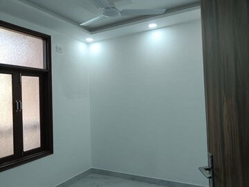 Room in 2 BHK Builder Floor at Govindpuri – for Sale