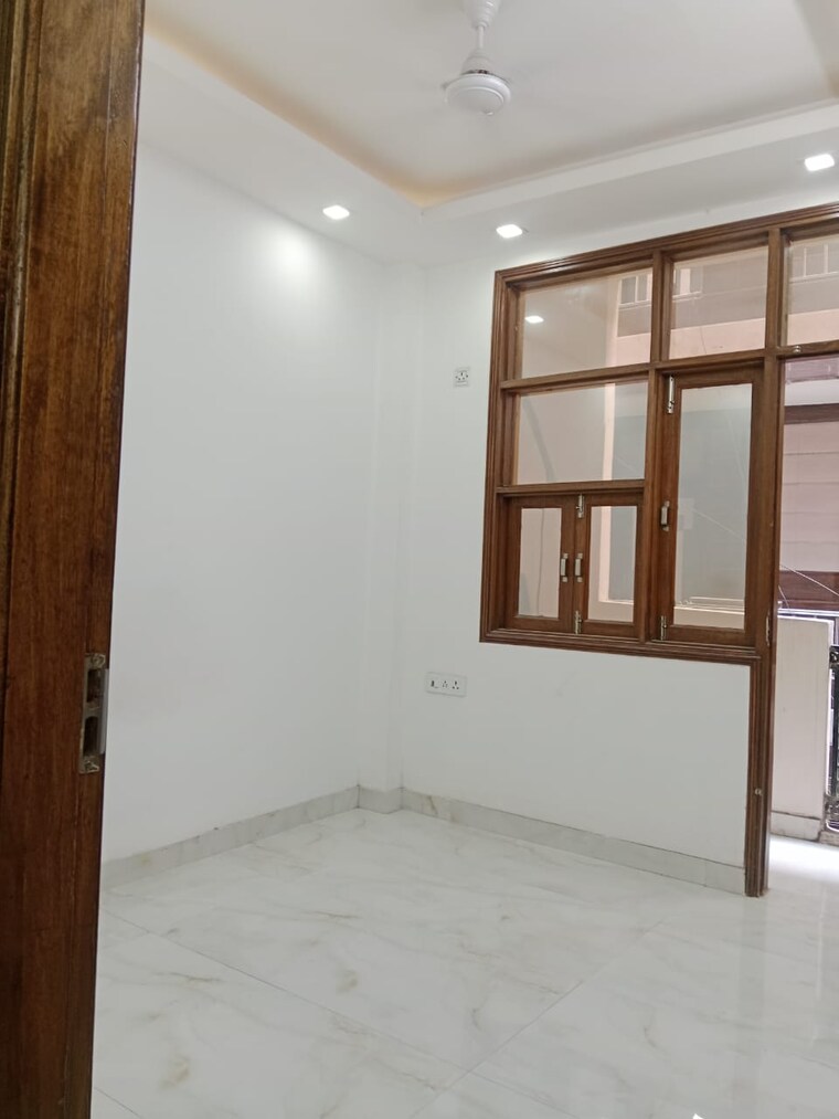 Room, govindpuri 2 Bedroom 600 Sq.Ft. Builder Floor In Govindpuri Delhi 8920967