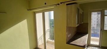 Room in 2 BHK Apartment at Sethi Max Royale, Sector 76 – for Sale