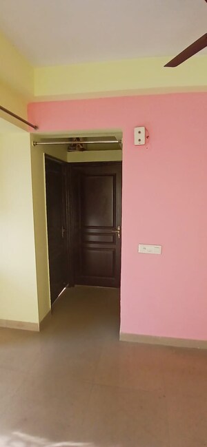 Furnished Amenities in 2 BHK Apartment at Sethi Max Royale, Sector 76 – for Sale