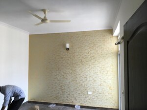 Room in 2 BHK Apartment at Amrapali Silicon City, Sector 76 – for Sale