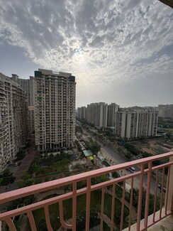 2 BHK + Pooja Room Apartment For Sale in Amrapali Silicon City