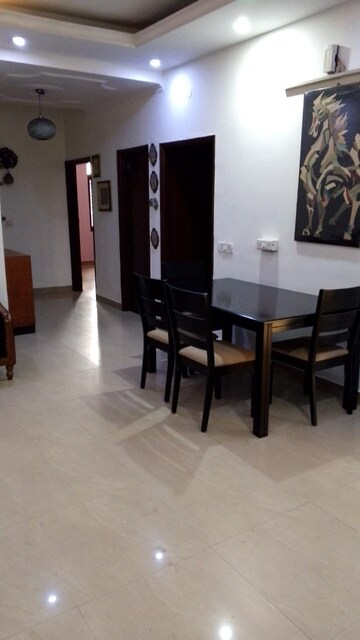 Master Bedroom in 4 BHK Villa at RWA Apartments Sector 50, Sector 50 – for Rent