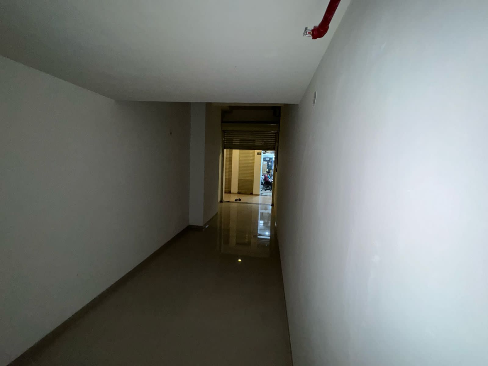 Retail Shop For Rent in Lodha Vista