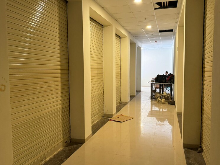 Floor Plan, lodha-vista Commercial Shop 230 Sq.Ft. In Lower Parel Mumbai 8920996