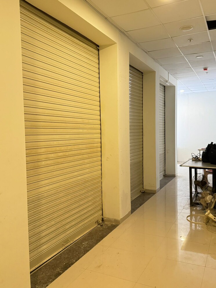 Floor Plan, lodha-vista Commercial Shop 230 Sq.Ft. In Lower Parel Mumbai 8920996