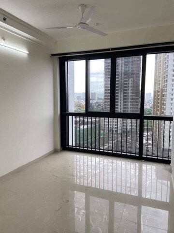 Room in 2 BHK Apartment at Duville Riverdale Heights, Kharadi – for Rent