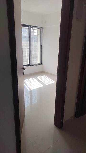 Room in 2 BHK Apartment at ARV Uthville, Kharadi – for Rent