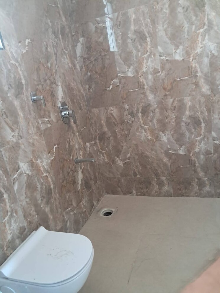 Bathroom, unique-youtopia 2 Bedroom 750 Sq.Ft. Apartment In Kharadi Pune 8921019
