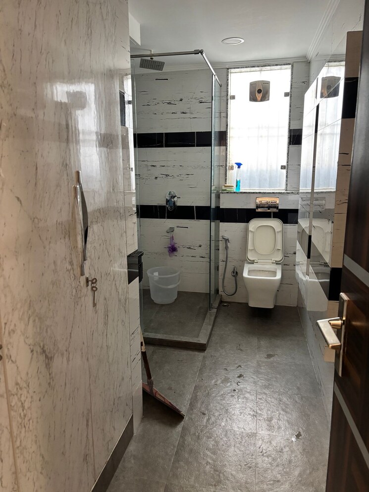 Kitchen, baani-square 2.5 Bedroom 2000 Sq.Ft. Builder Floor In Sector 50 Gurgaon 8921049