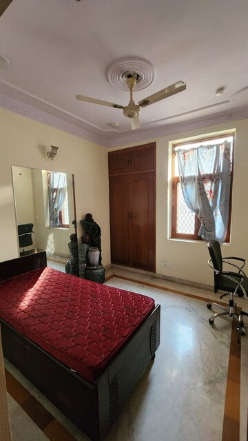 Bedroom in 3 BHK Builder Floor at RWA Apartments Sector 41, Sector 41 – for Rent