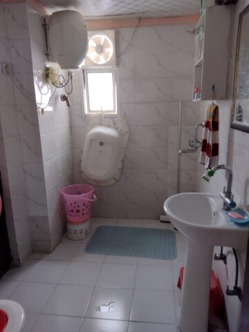 Bathroom in 3.5 BHK Apartment at Gaur City 6th Avenue, Sector 4 Greater Noida – for Rent