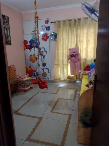 Bathroom in 3.5 BHK Apartment at Gaur City 6th Avenue, Sector 4 Greater Noida – for Rent