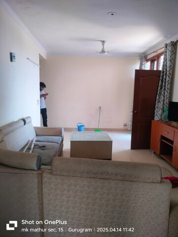 Bathroom in 3 BHK Apartment at Raheja Teachers Apartments, Sector 31 – for Rent